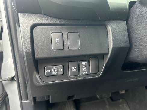 Certified 2021 Toyota Tacoma TRD Sport w/ Technology Package image 35