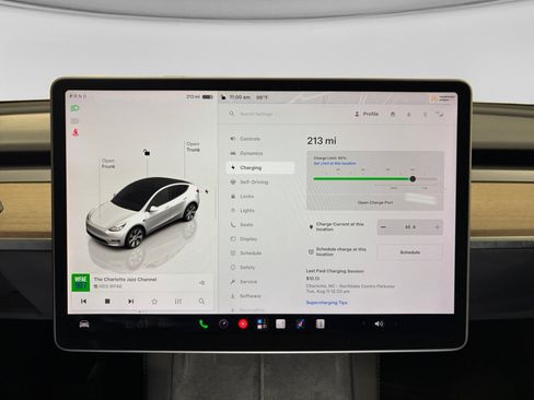 Used 2023 Tesla Model Y Long Range AWD/4WD image 12