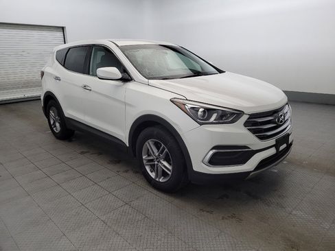 Used 2018 Hyundai Santa Fe Sport image 13