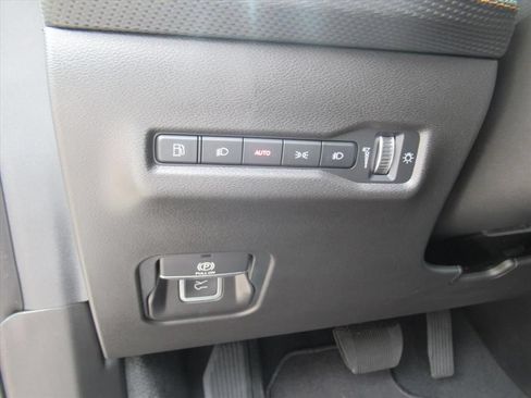 New 2026 Jeep Cherokee Overland w/ Advanced Pro Tech Group AWD/4WD image 19