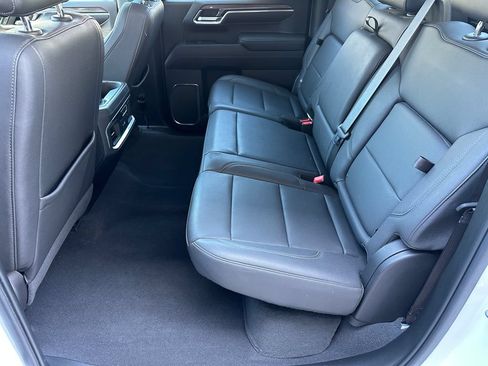 Used 2024 Chevrolet Silverado 1500 LTZ w/ LTZ Premium Package AWD/4WD image 20