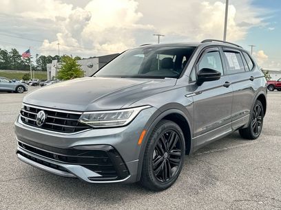 Used 2022 Volkswagen Tiguan SE R-Line