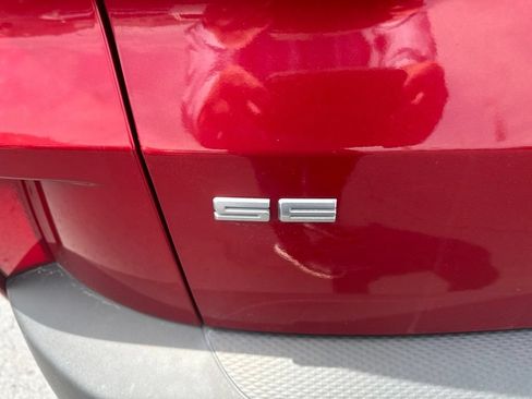 Certified 2022 Ford Escape SE w/ SE Sport Appearance Package FWD image 11