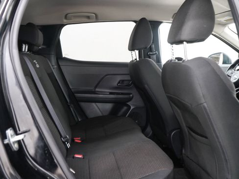 Used 2025 Nissan Kicks S FWD image 13