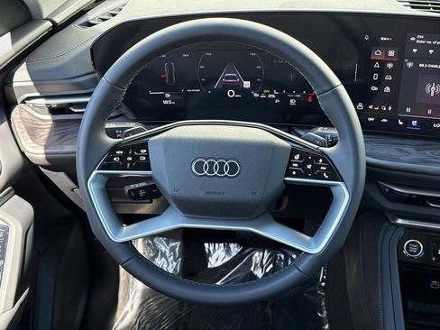Certified 2025 Audi Q5 Premium Plus w/ Premium Plus AWD/4WD image 14