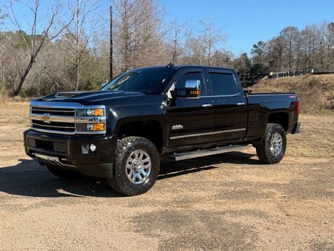 Used 2018 Chevrolet Silverado 3500 High Country w/ Duramax Plus Package image 1