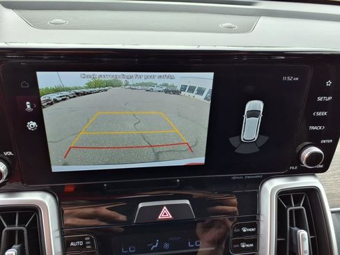 Used 2023 Kia Sorento X-Line EX image 19