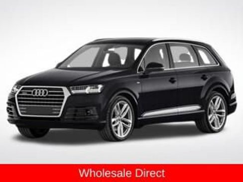 Used 2017 Audi Q7 3.0T Premium Plus w/ Premium Plus Package AWD/4WD image 9