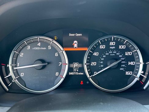 Used 2020 Acura MDX SH-AWD image 17