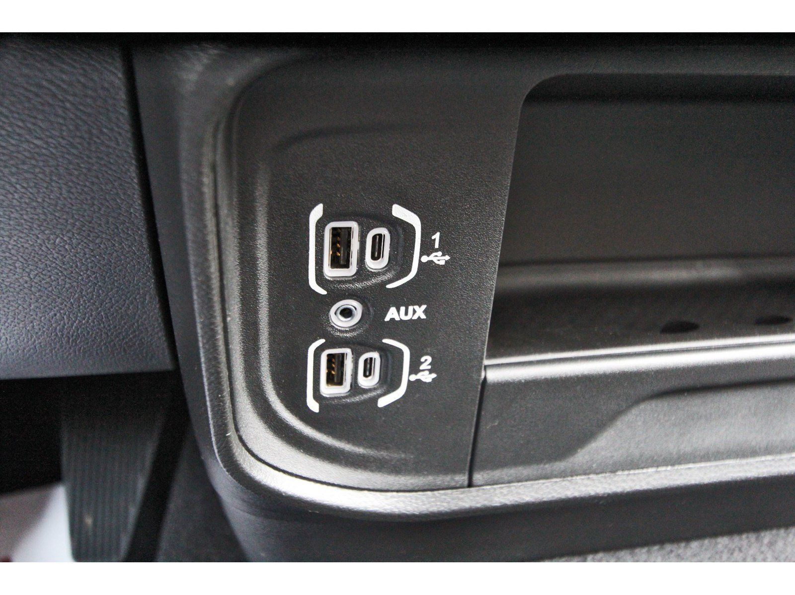 Used 2026 RAM 3500 Tradesman AWD/4WD image 21