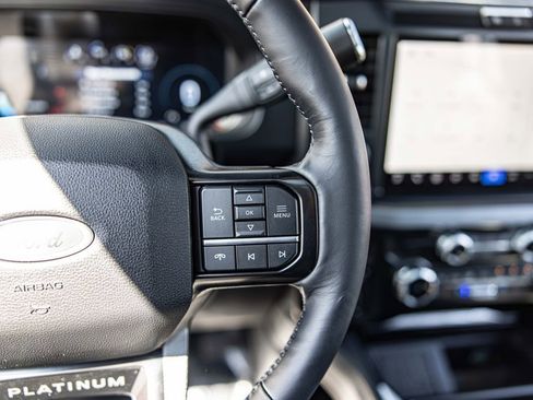 Used 2026 Ford F250 Platinum AWD/4WD image 24