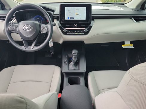 New 2026 Toyota Corolla Cross L image 11