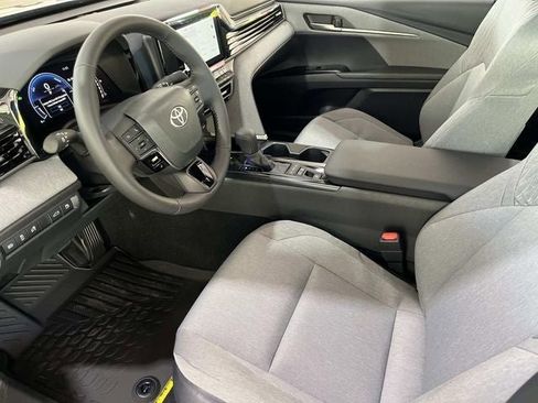 New 2026 Toyota Camry LE FWD image 18