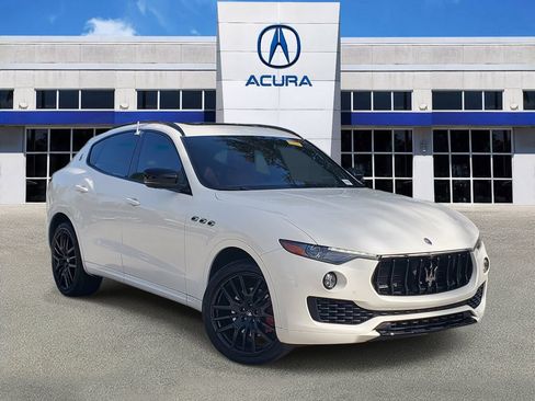 Used 2019 Maserati Levante AWD/4WD image 1