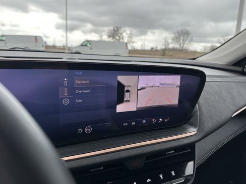 Used 2025 Buick Envision Sport Touring image 30