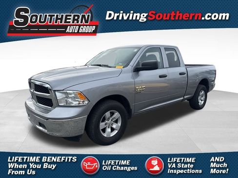 Used 2024 RAM 1500 Classic SLT image 1