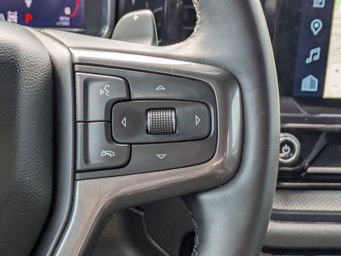 Used 2025 Chevrolet Silverado 1500 ZR2 image 29