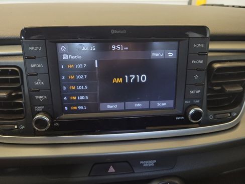 Used 2020 Kia Rio S FWD image 25