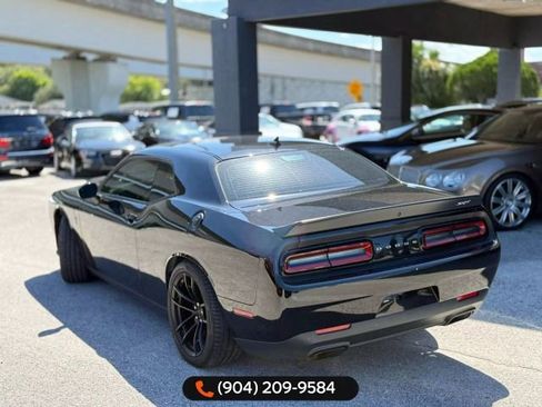 Used 2023 Dodge Challenger SRT Hellcat image 3