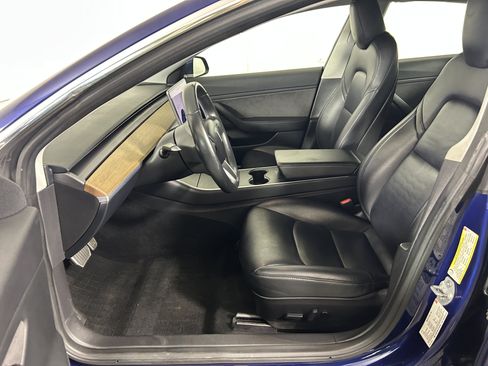 Used 2018 Tesla Model 3 Long Range AWD/4WD image 9