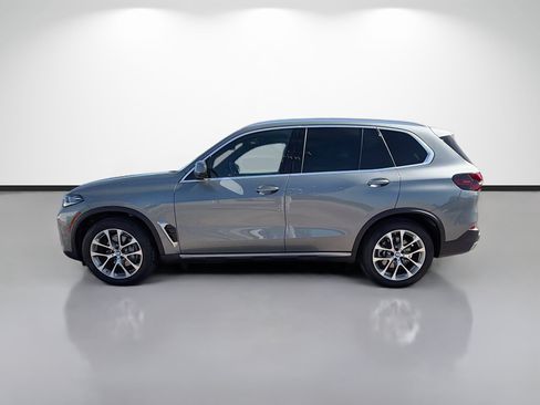 Used 2026 BMW X5 xDrive40i w/ Parking Assistance Package AWD/4WD image 6