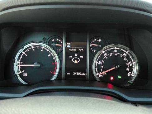 Used 2023 Toyota 4Runner Limited image 42