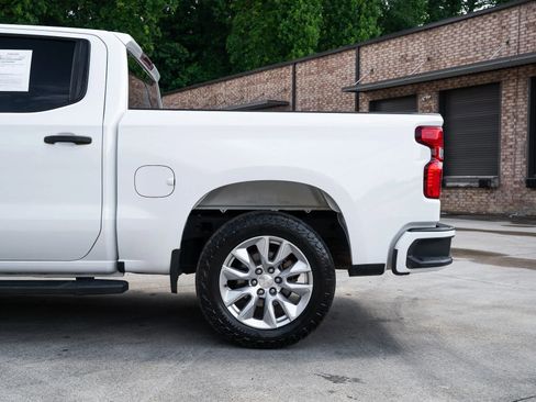Used 2022 Chevrolet Silverado 1500 Custom RWD image 5