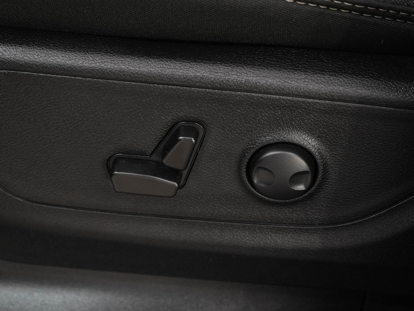 Used 2025 RAM 1500 Big Horn AWD/4WD image 24