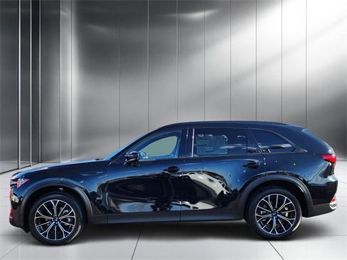 New 2025 MAZDA CX-70 Plug-In Hybrid w/ Premium Plus image 6