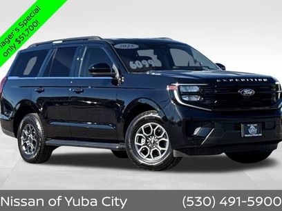 Used 2025 Ford Expedition Active