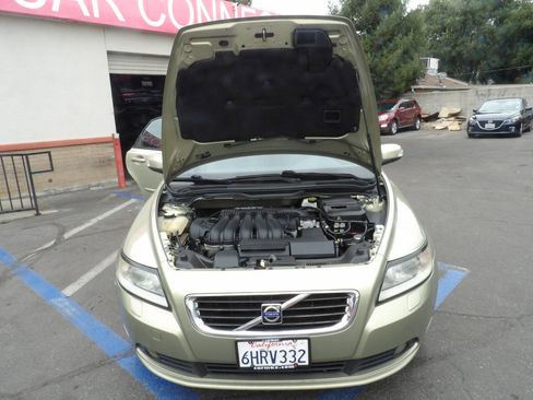 Used 2008 Volvo S40 2.4i FWD image 11