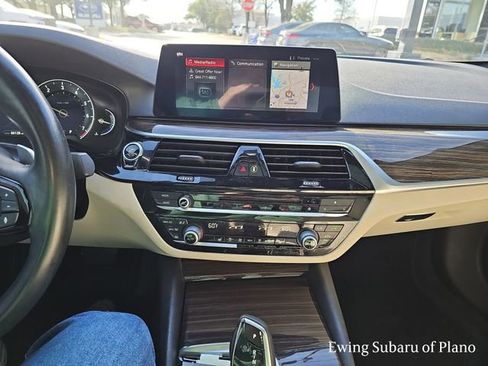 Used 2019 BMW 530i w/ Convenience Package image 18