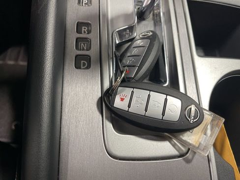 Used 2024 Nissan Murano SV image 32