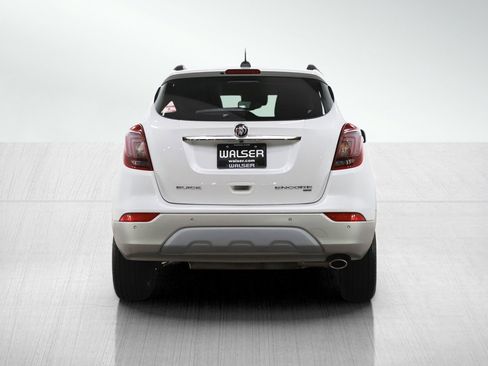 Used 2017 Buick Encore Premium image 4