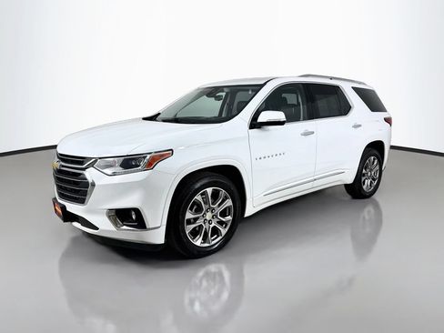 Used 2019 Chevrolet Traverse Premier AWD/4WD image 3