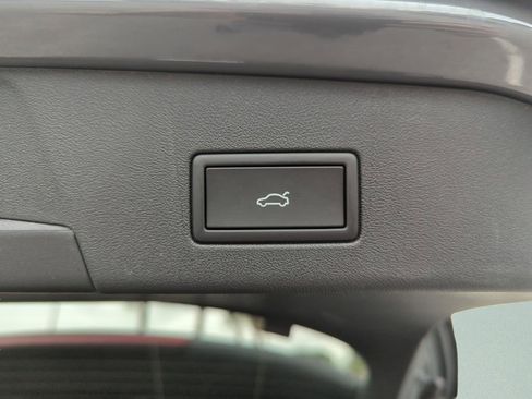 New 2026 Volkswagen ID.4 Pro S RWD image 21