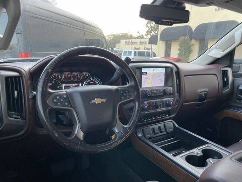 Used 2015 Chevrolet Silverado 2500 High Country w/ Duramax Plus Package AWD/4WD image 13