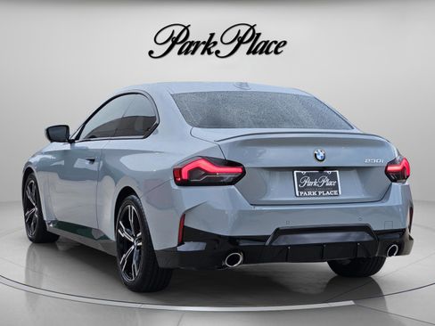 Used 2024 BMW 230i Coupe w/ M Sport Package RWD image 3