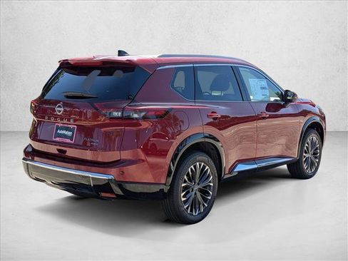 New 2026 Nissan Rogue Platinum AWD/4WD image 2