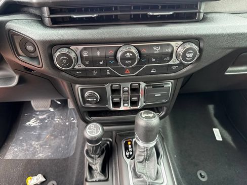 New 2027 Jeep Wrangler Unlimited Sport AWD/4WD image 14