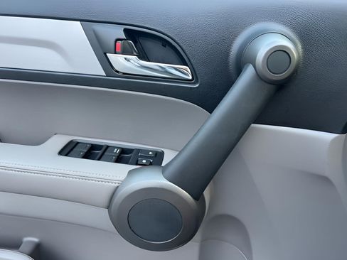 Used 2011 Honda CR-V EX-L image 19