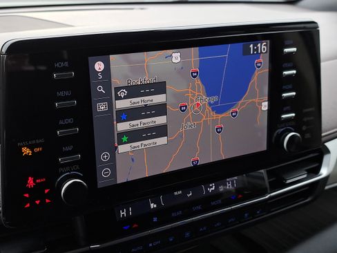 Certified 2021 Toyota Sienna Platinum image 28