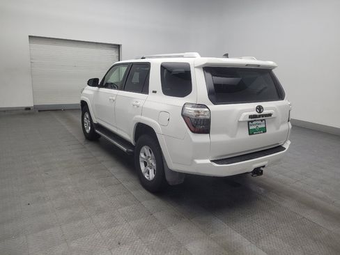 Used 2018 Toyota 4Runner SR5 Premium AWD/4WD image 5