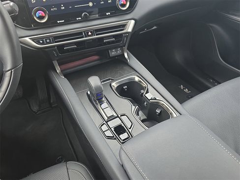 Certified 2025 Lexus RX 350 w/ Convenience Package image 25