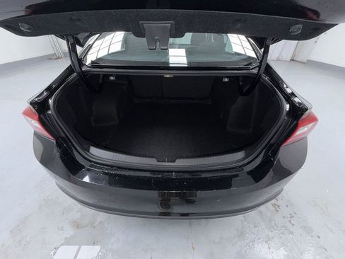 Used 2024 Chevrolet Malibu LT FWD image 13