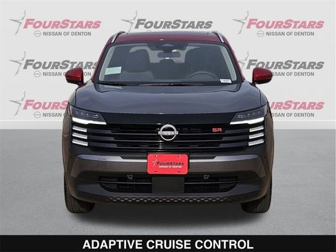 New 2026 Nissan Kicks SR w/ SR Premium Package image 10