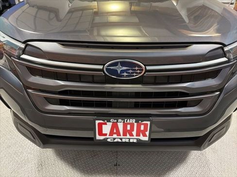 Used 2025 Subaru Forester Premium AWD/4WD image 16