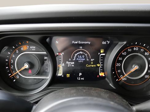 Used 2026 Jeep Wrangler Unlimited Rubicon AWD/4WD image 59