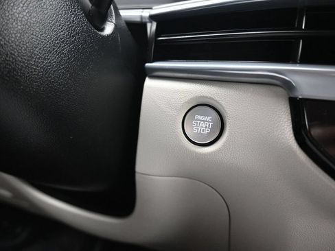 Used 2025 Kia Sorento SX AWD/4WD image 29