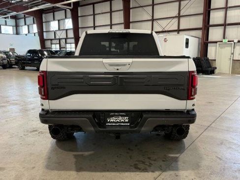 Used 2018 Ford F150 Raptor w/ Equipment Group 802A Luxury AWD/4WD image 9